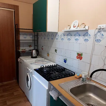 Zentral Vesela Square Lviv