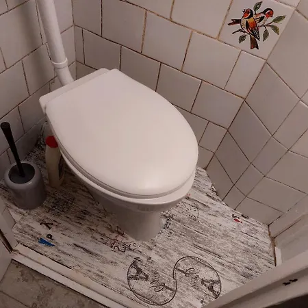 Zentral Vesela Square Apartamento Leópolis